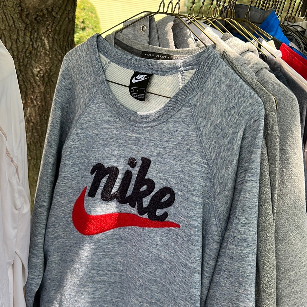 Nike crew neck